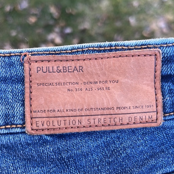 Jeans - Picture 3 of 4